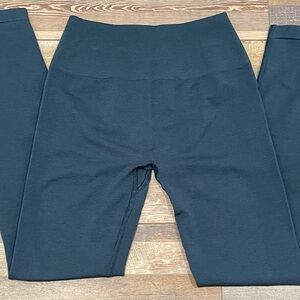 Alphalete Amplify Legging - Midnight SMALL